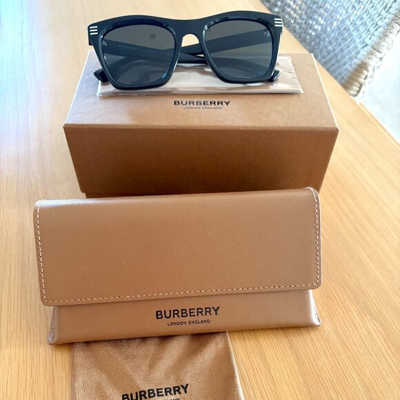 Burberry Sunglasses - Black with Silver - Picture 1 of 5